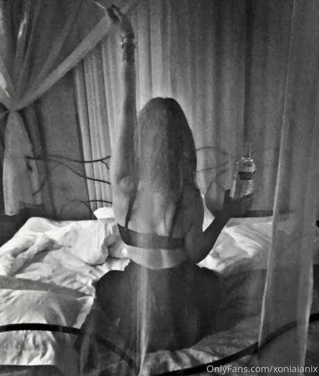 Naakte gelekte OnlyFans-foto van Itsxonia