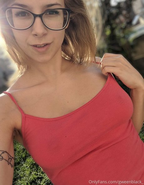 Naakte gelekte OnlyFans-foto van Gweenvip