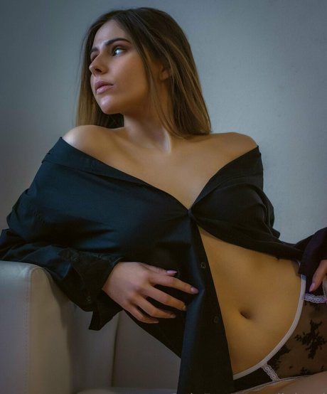 Naakte gelekte OnlyFans-foto van Liebogi