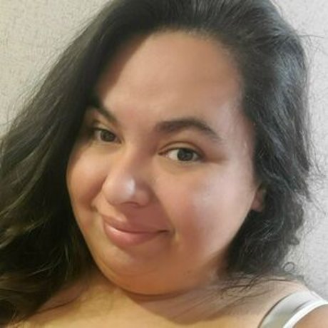 Naakte gelekte OnlyFans-foto van Bustychick26