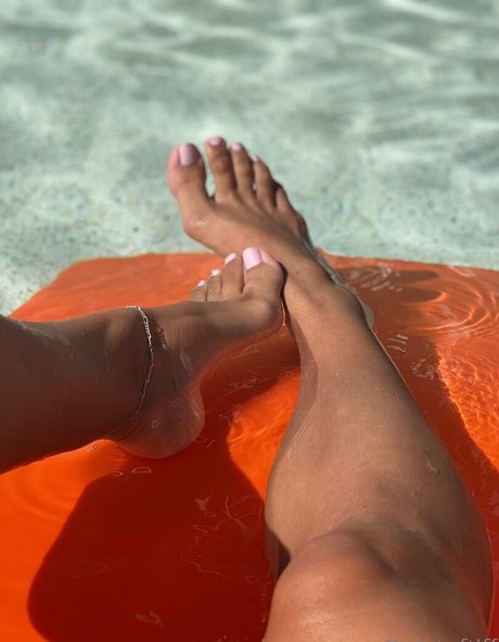 Naakte gelekte OnlyFans-foto van Alotoftiff