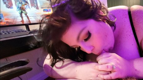 Naakte gelekte OnlyFans-foto van Megandaw
