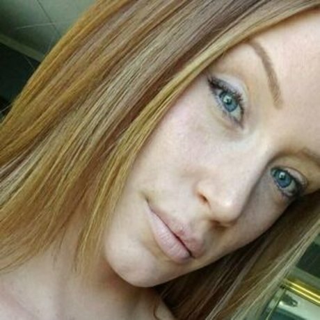 Naakte gelekte OnlyFans-foto van Crystalcolette