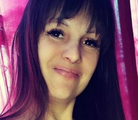Naakte gelekte OnlyFans-foto van Mom7
