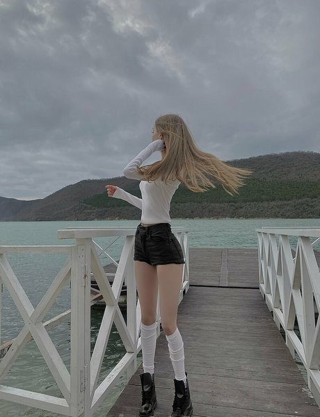 Naakte gelekte OnlyFans-foto van Imelina