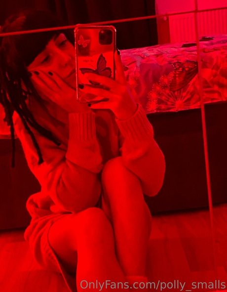 Naakte gelekte OnlyFans-foto van Pollysmalls