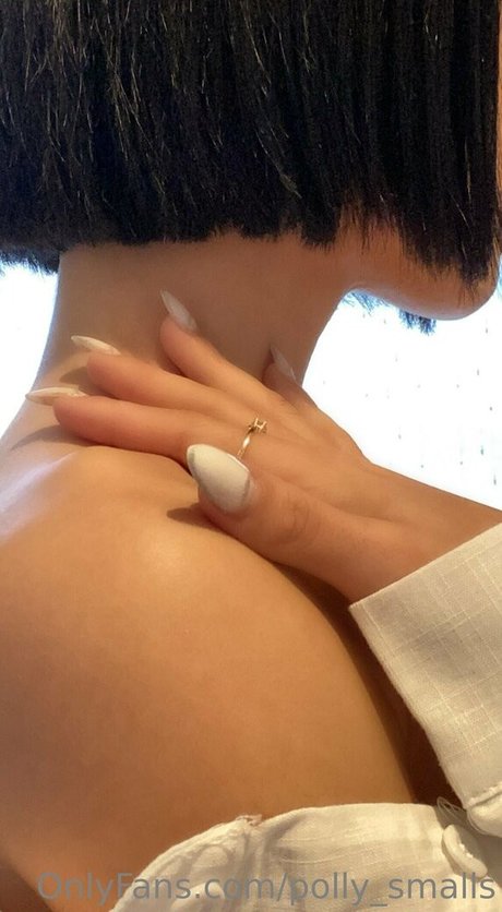Naakte gelekte OnlyFans-foto van Pollysmalls