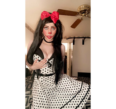 Naakte gelekte OnlyFans-foto van Katehatesyouxo
