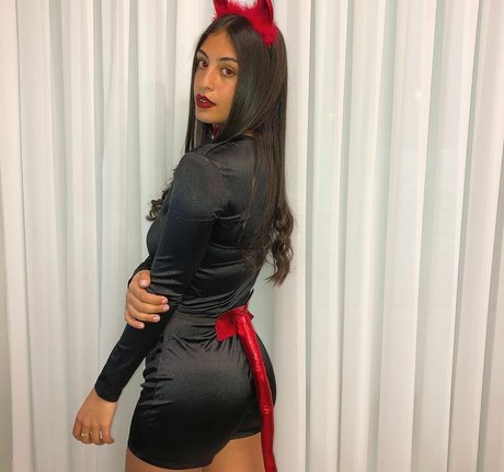 Naakte gelekte OnlyFans-foto van Shahar Halaf