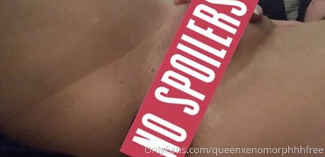 Naakte gelekte OnlyFans-foto van Queenxenomorphhhfree