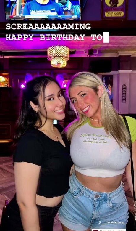 Naakte gelekte OnlyFans-foto van Kayla A