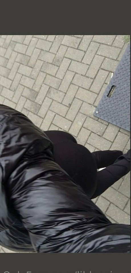 Naakte gelekte OnlyFans-foto van Betsiebrags