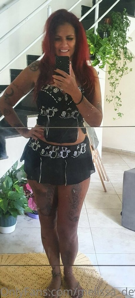 Melissa_devassaoficial