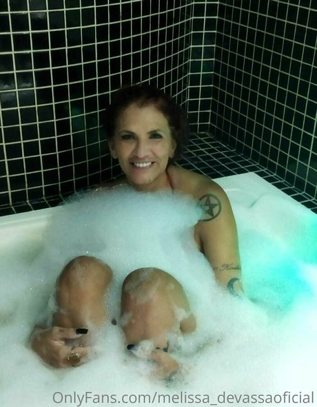 Melissa_devassaoficial