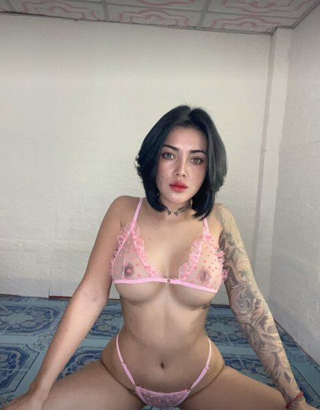 Naakte gelekte OnlyFans-foto van Bovy27