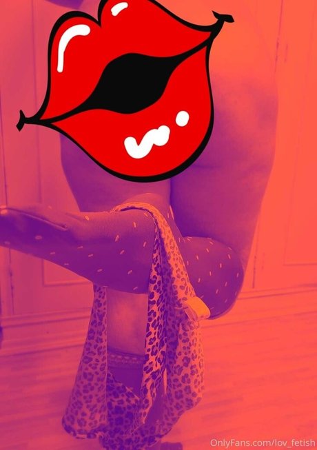 Naakte gelekte OnlyFans-foto van Lovfetish