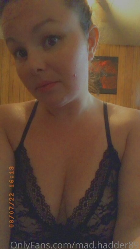 Naakte gelekte OnlyFans-foto van Madhadder89