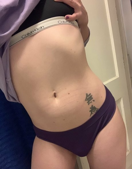 Naakte gelekte OnlyFans-foto van Tskaelamoon