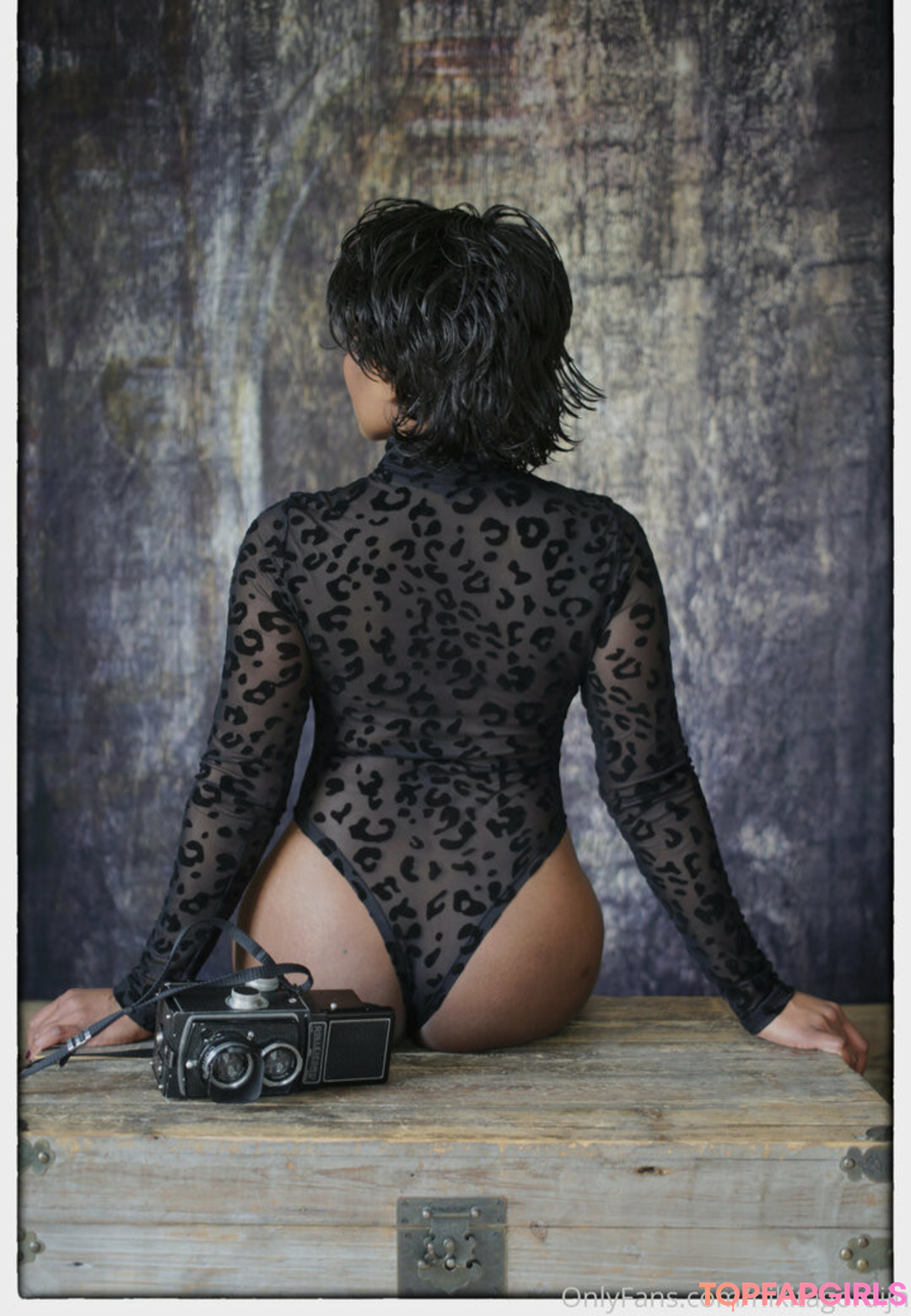 Naakte gelekte OnlyFans-foto van Nikitagordijn #5