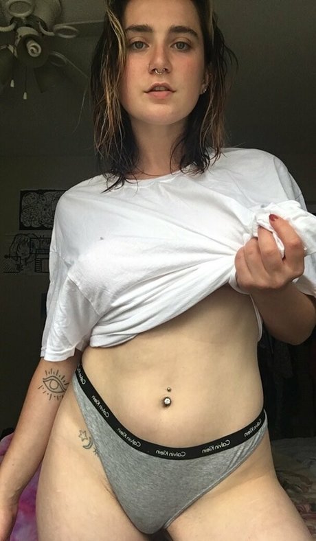 Naakte gelekte OnlyFans-foto van Etherealdreamgirl