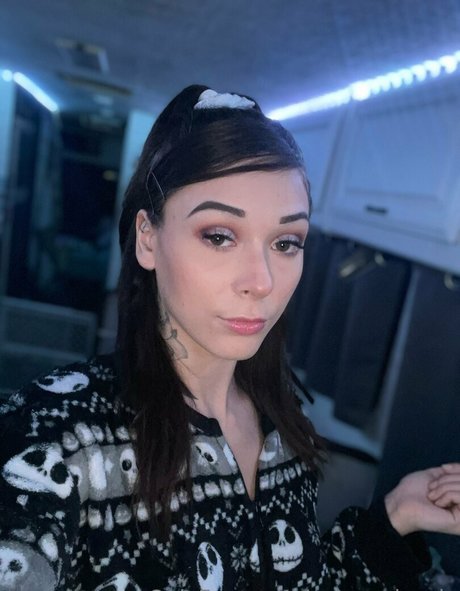 Naakte gelekte OnlyFans-foto van Autumnbrady