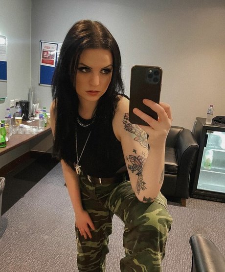 Emma Blackery