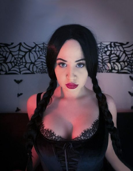 Naakte gelekte OnlyFans-foto van Natashawestyy