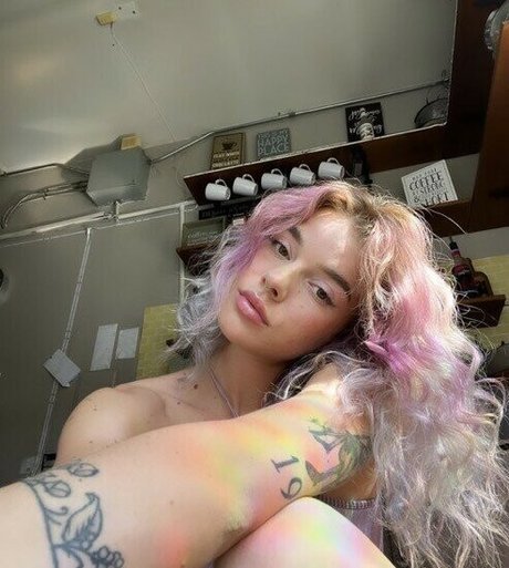 Naakte gelekte OnlyFans-foto van Kambiiiii