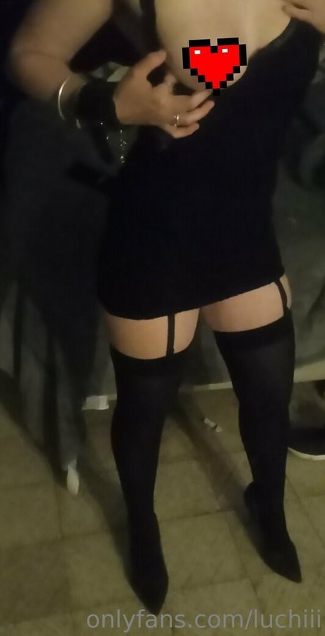 Naakte gelekte OnlyFans-foto van Luchiii