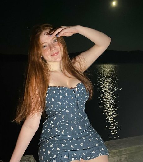 Naakte gelekte OnlyFans-foto van Claudia