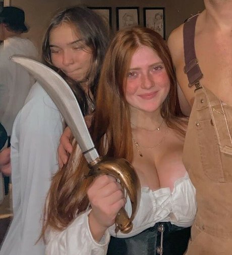 Naakte gelekte OnlyFans-foto van Claudia