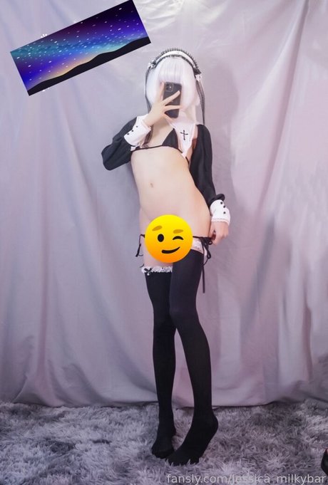 Naakte gelekte OnlyFans-foto van Jessica Milkybar