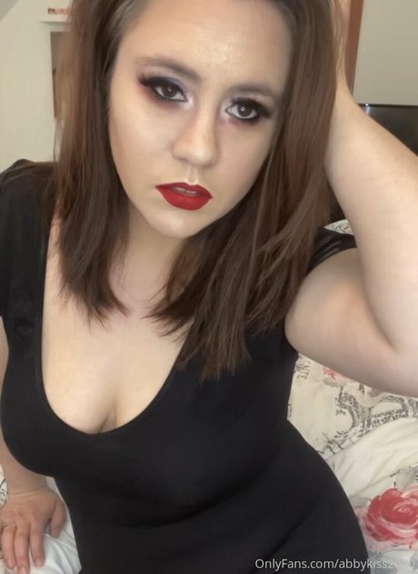 Naakte gelekte OnlyFans-foto van Abbykiss2020