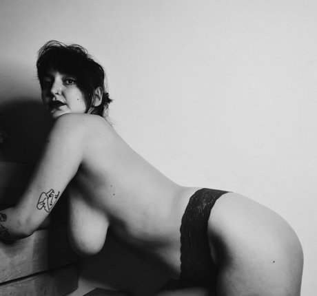 Jasmonroe