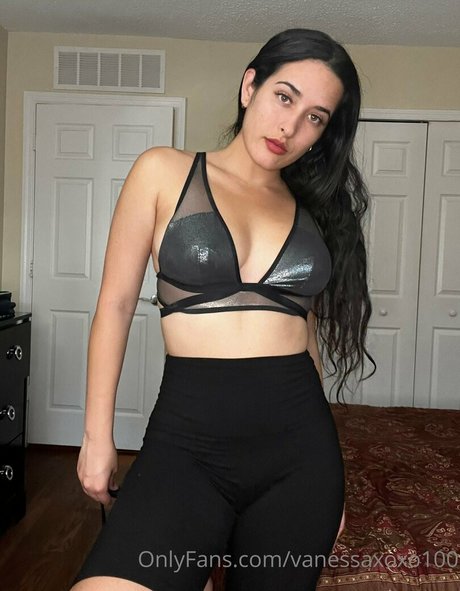 Naakte gelekte OnlyFans-foto van Vanessaxoxo100