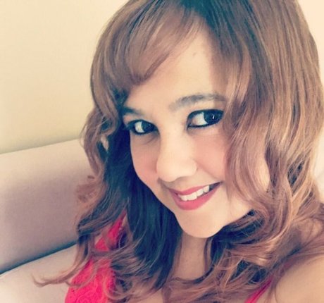 Naakte gelekte OnlyFans-foto van Yasmin