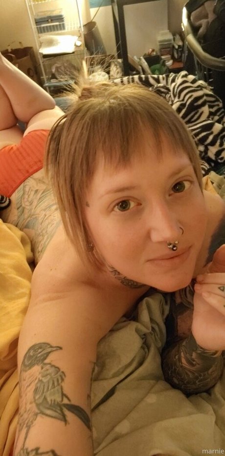 Naakte gelekte OnlyFans-foto van Thesavorypie