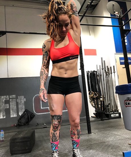 Naakte gelekte OnlyFans-foto van Jessy Jess