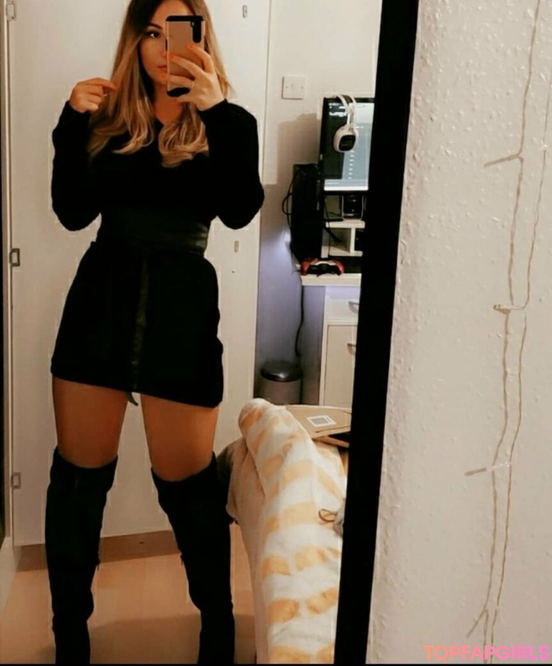 Naakte gelekte OnlyFans-foto van Hannahnicolefitness #89 Naakte gelekte OnlyFans-foto van Hannahnicolefitness #89