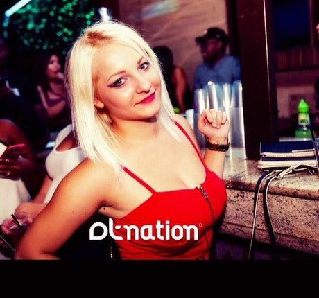 Naakte gelekte OnlyFans-foto van Mirjana Matic