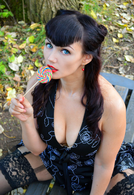 Naakte gelekte OnlyFans-foto van Makatsuge