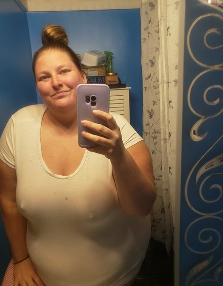 Naakte gelekte OnlyFans-foto van Princess Big Tits