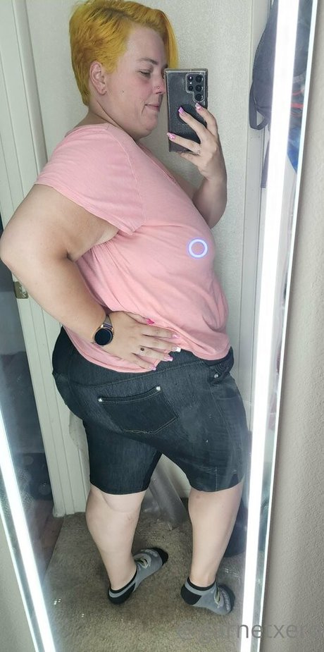 Naakte gelekte OnlyFans-foto van Garnetxero