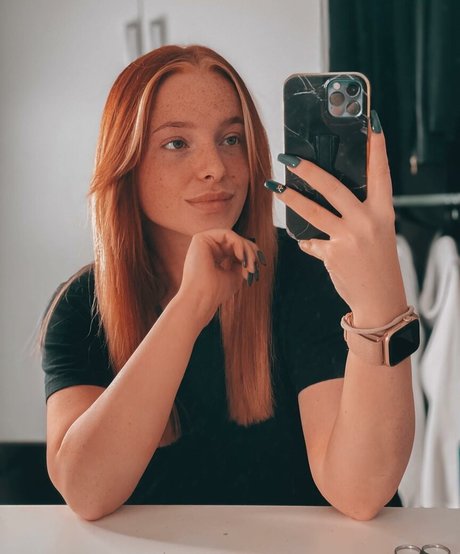 Sarah Neuhaus