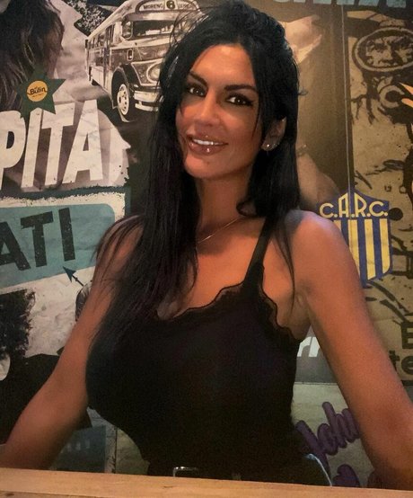 Naakte gelekte OnlyFans-foto van Gatina 22