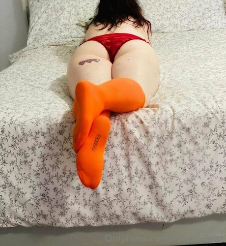 Naakte gelekte OnlyFans-foto van Mandyfettt