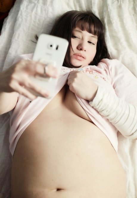 Naakte gelekte OnlyFans-foto van Rurukaru365