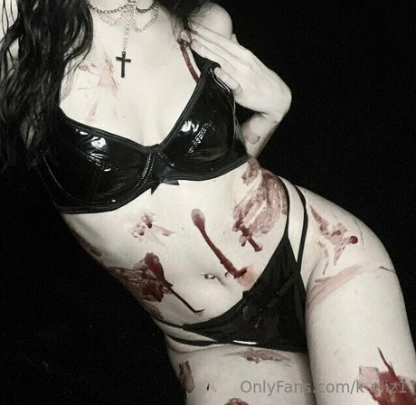 Naakte gelekte OnlyFans-foto van Keliz1