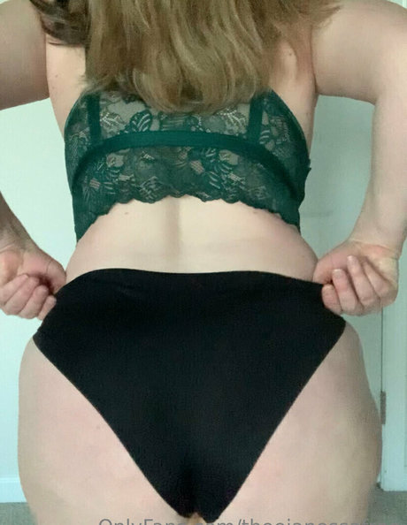 Naakte gelekte OnlyFans-foto van Theejanessafree