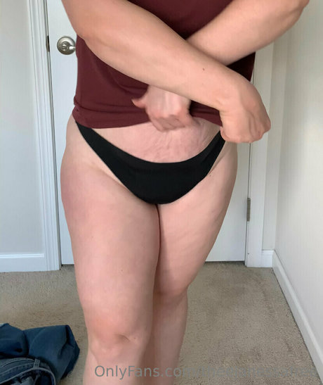 Theejanessafree
